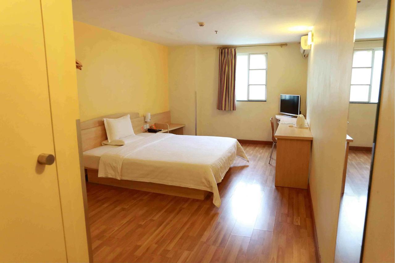 7Days Inn Wuhan Zhuankou Development Zone Jianghan University Pokój zdjęcie